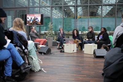 La radio comme expérience sociale