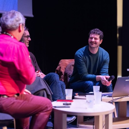 Usage des archives inédites dans le documentaire sonore